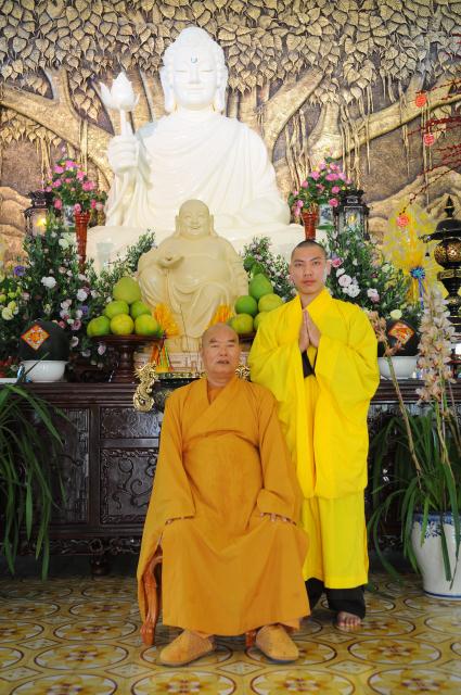 Tp.HCM: TV Pháp Hạnh (Củ Chi) hành hương 10 chùa đầu năm