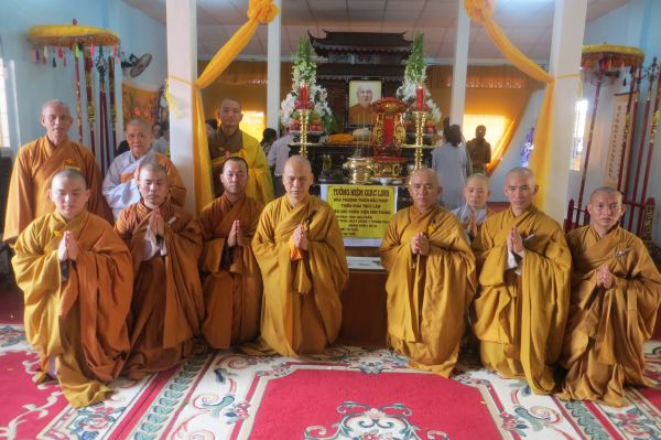 Vĩnh Long: Xúc động chùm ảnh lễ tiễn đưa HT. Thích Đắc Pháp về cõi Phật