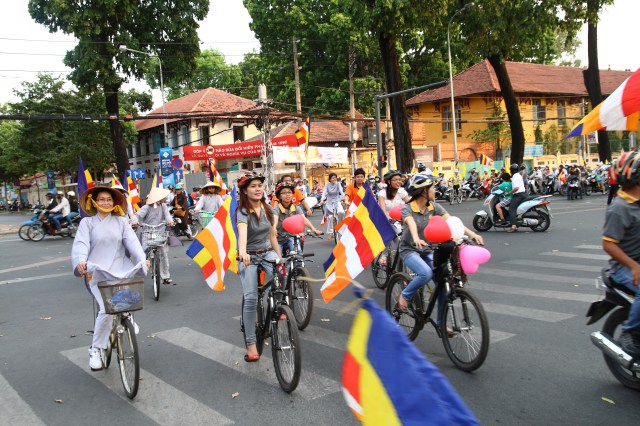Ban Văn hóa THPG TP. HCM: Diễu hành xe đạp kêu gọi bảo vệ môi trường