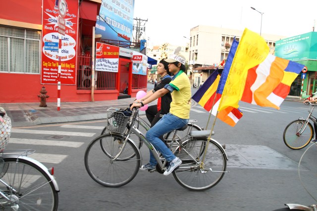 Ban Văn hóa THPG TP. HCM: Diễu hành xe đạp kêu gọi bảo vệ môi trường