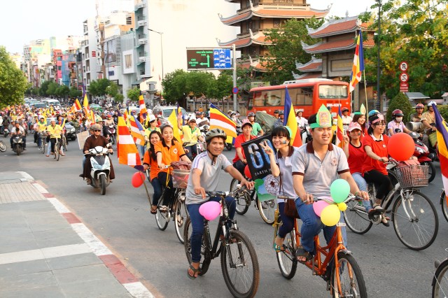 Ban Văn hóa THPG TP. HCM: Diễu hành xe đạp kêu gọi bảo vệ môi trường