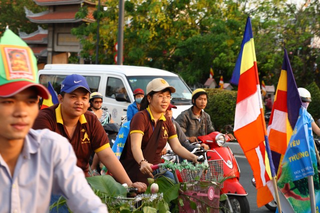 Ban Văn hóa THPG TP. HCM: Diễu hành xe đạp kêu gọi bảo vệ môi trường