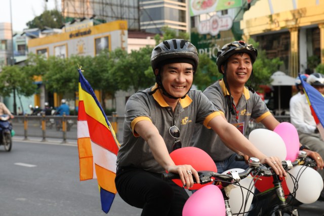 Ban Văn hóa THPG TP. HCM: Diễu hành xe đạp kêu gọi bảo vệ môi trường