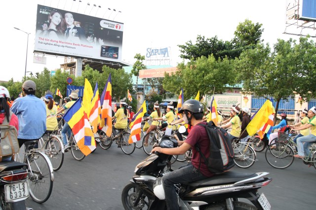 Ban Văn hóa THPG TP. HCM: Diễu hành xe đạp kêu gọi bảo vệ môi trường