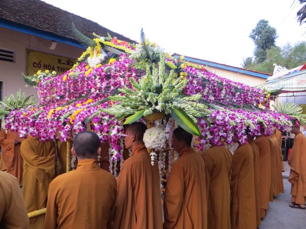 Vĩnh Long: Xúc động chùm ảnh lễ tiễn đưa HT. Thích Đắc Pháp về cõi Phật