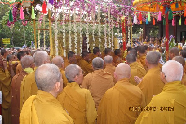 Vĩnh Long: Xúc động chùm ảnh lễ tiễn đưa HT. Thích Đắc Pháp về cõi Phật