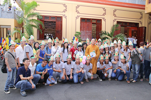 Ban Văn hóa THPG TP. HCM: Diễu hành xe đạp kêu gọi bảo vệ môi trường