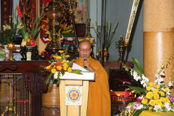 Hóc Môn: Lễ động thổ trùng tu chùa Linh Sơn