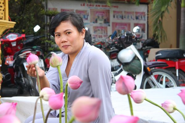 TP.HCM: Đêm hoa đăng mừng Thánh đạo