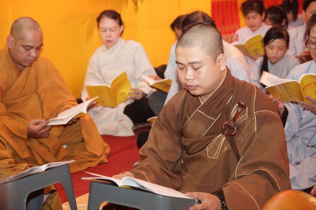 TP. HCM: Lễ tạ đàn Dược Sư Thất Châu tại chùa Huệ Quang