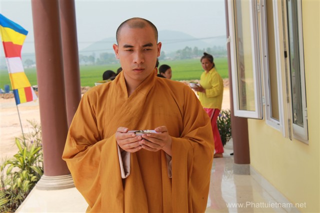 Nghệ An: ĐĐ. Thích Tuệ Minh thuyết giảng tại khóa tu An Lạc chùa Chí Linh