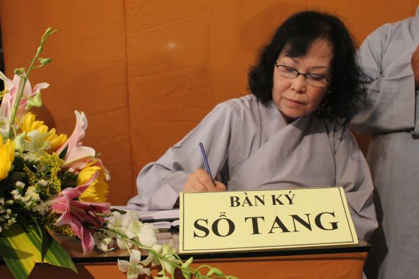 TV Sơn Thắng: Hình ảnh phúng viếng tang lễ phần III