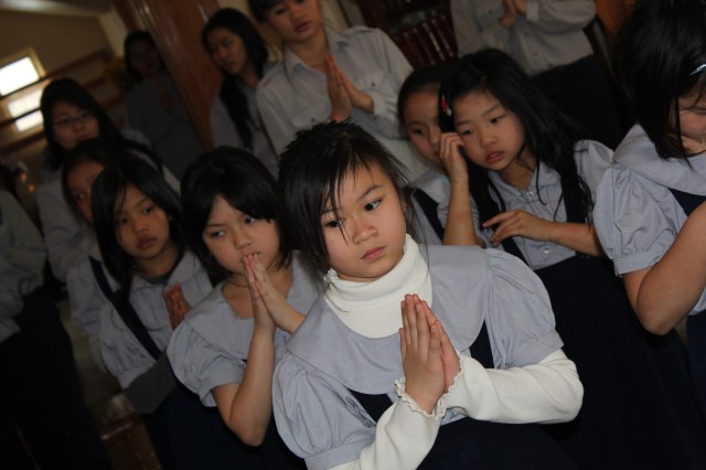 Gia đình Phật tử (GĐPT) chùa Trúc Lâm (Hoa Kỳ) ra mắt ban huynh trưởng
