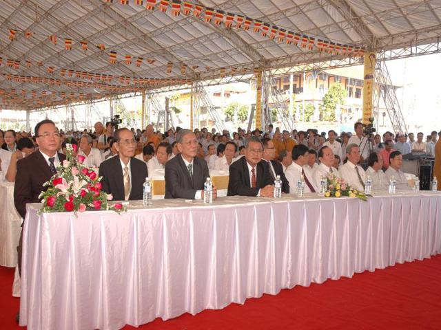 Bình Dương: Đại lễ an vị Kỳ Lam Ngọc Phật lạc thành chánh điện chùa Hội An