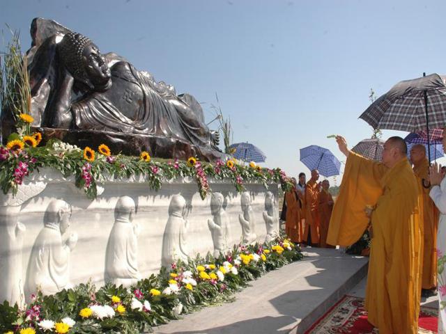 Bình Dương: Đại lễ an vị Kỳ Lam Ngọc Phật lạc thành chánh điện chùa Hội An