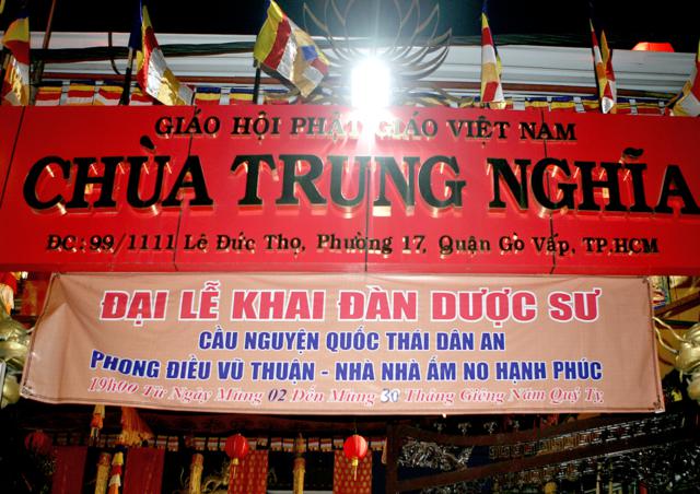 TP. HCM: Lễ Khai Đàn Dược Sư Tại Chùa Trung Nghĩa