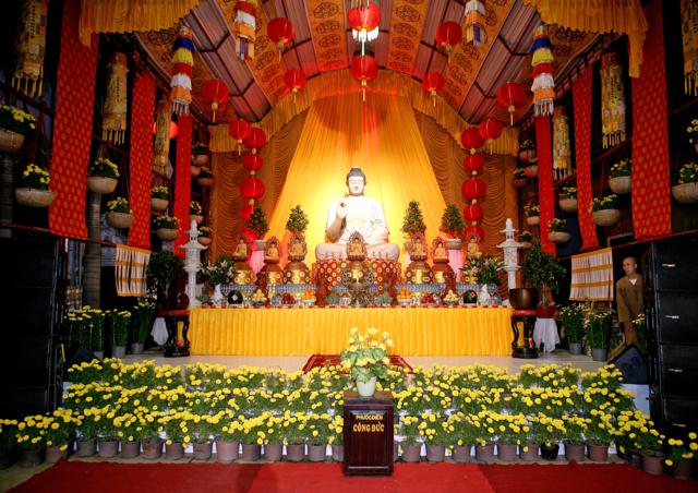 TP. HCM: Lễ Khai Đàn Dược Sư Tại Chùa Trung Nghĩa