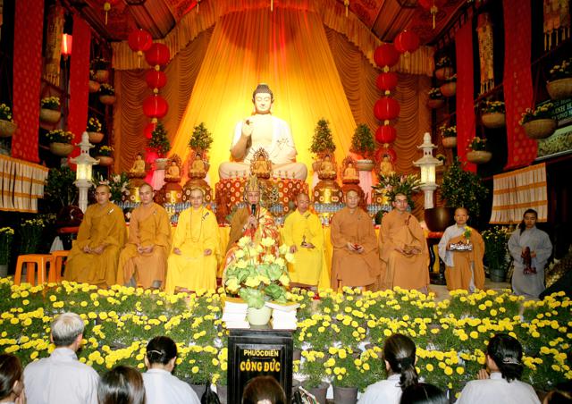 TP. HCM: Lễ Khai Đàn Dược Sư Tại Chùa Trung Nghĩa
