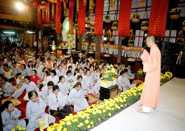 TP. HCM: Lễ Khai Đàn Dược Sư Tại Chùa Trung Nghĩa