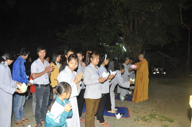 Đắk Nông: Lễ hội hoa đăng cầu quốc thái dân an chùa Linh Quang