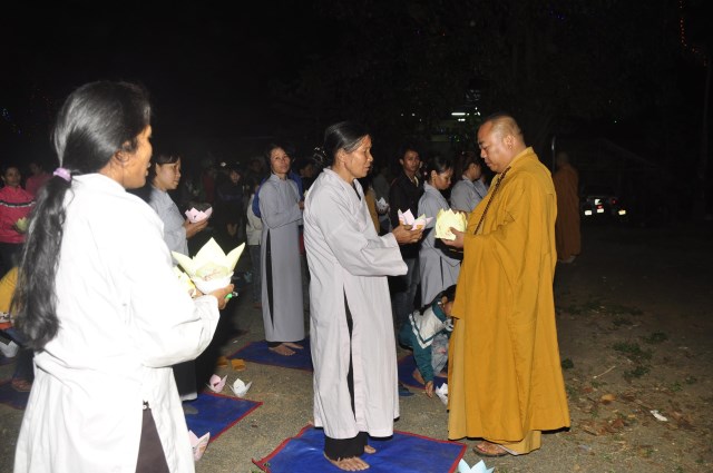 Đắk Nông: Lễ hội hoa đăng cầu quốc thái dân an chùa Linh Quang