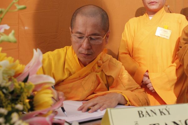 TV Sơn Thắng: Hình ảnh phúng viếng tang lễ phần III