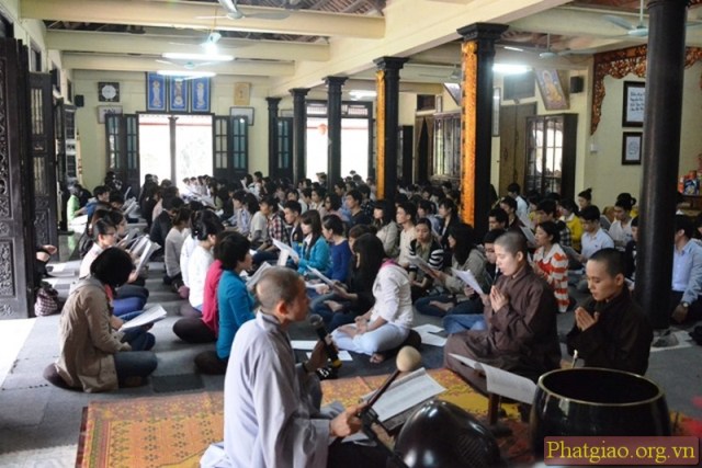 Hà Nội: Gần 200 học viên dự ngày tu an lạc tại chùa Đình Quán