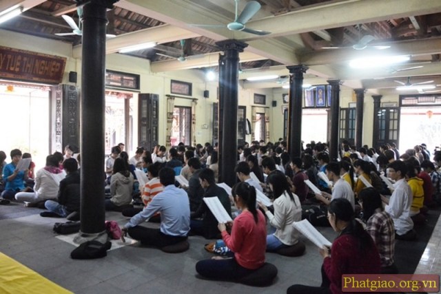 Hà Nội: Gần 200 học viên dự ngày tu an lạc tại chùa Đình Quán
