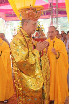 Hà Tĩnh: Long trọng tổ chức Đại lễ lạc thành, an vị tượng Phật tại chùa Phong Phạn