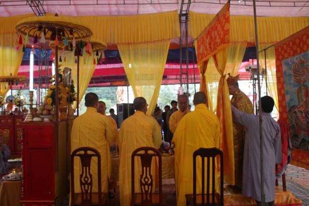 Hà Tĩnh: Long trọng tổ chức Đại lễ lạc thành, an vị tượng Phật tại chùa Phong Phạn