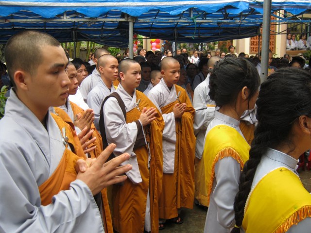 Phú Yên: Lễ đặt đá đại trùng tu chùa Nghĩa Phú (Phú Hòa)