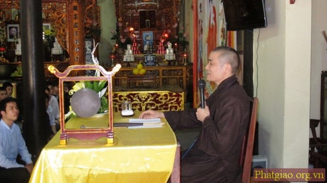 Hà Nội: Gần 200 học viên dự ngày tu an lạc tại chùa Đình Quán