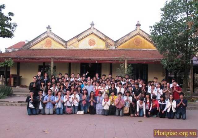 Hà Nội: Gần 200 học viên dự ngày tu an lạc tại chùa Đình Quán