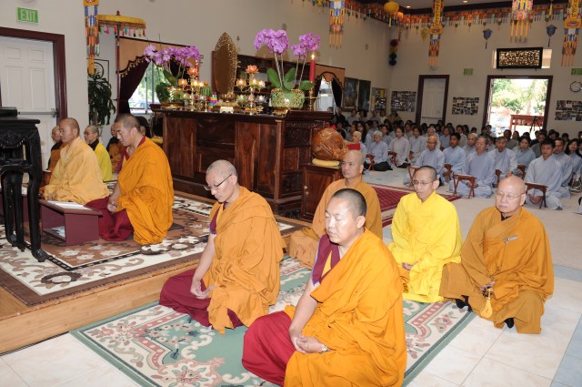 Hoa Kỳ: Chùa Phổ Từ tổ chức khóa tu học mùa hè 2013