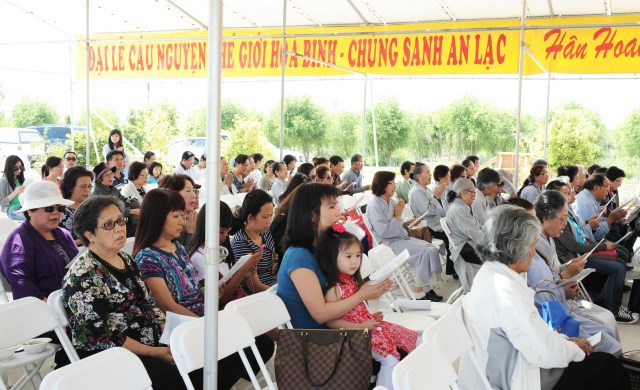 Các ngôi chùa ở California, Hoa Kỳ tổ chức Đại lễ Phật Đản PL. 2557