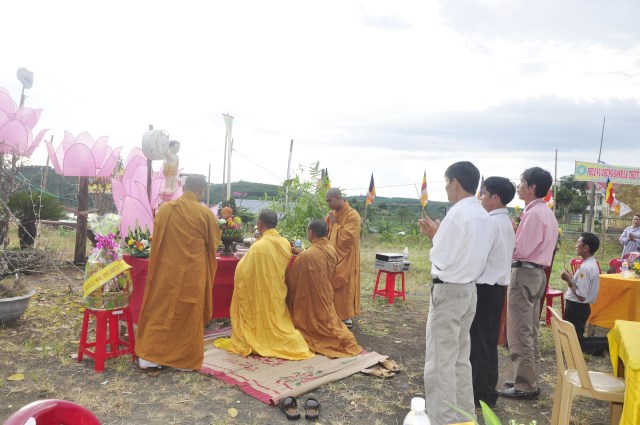 ĐăkNông: Chùa Linh Quang tổ chức đại Lễ Phật Đản PL 2557
