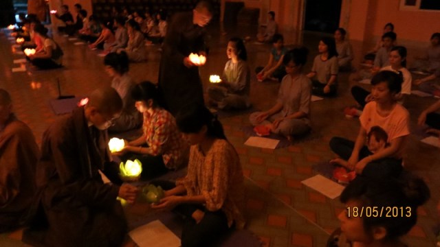 Khóa tu mừng ngày Phật đản với chủ đề ‘’ Tri ơn Phật đản sinh’’ tại chùa Sủi