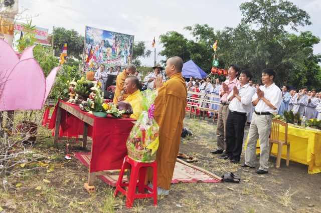 ĐăkNông: Chùa Linh Quang tổ chức đại Lễ Phật Đản PL 2557