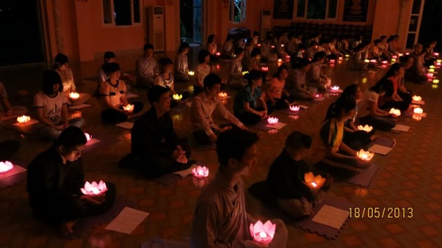 Khóa tu mừng ngày Phật đản với chủ đề ‘’ Tri ơn Phật đản sinh’’ tại chùa Sủi