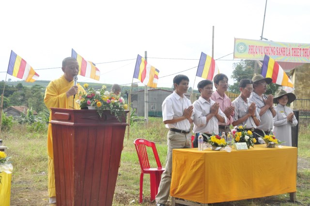 ĐăkNông: Chùa Linh Quang tổ chức đại Lễ Phật Đản PL 2557