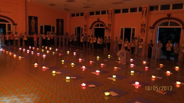 Khóa tu mừng ngày Phật đản với chủ đề ‘’ Tri ơn Phật đản sinh’’ tại chùa Sủi