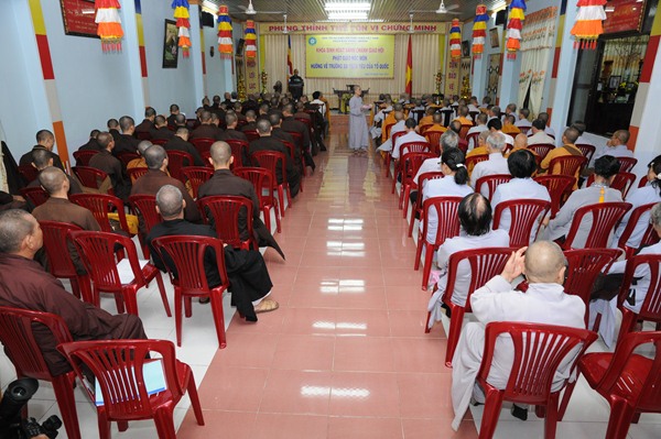 Khai mạc Khóa sinh hoạt Hành chánh của Phật giáo Hóc Môn