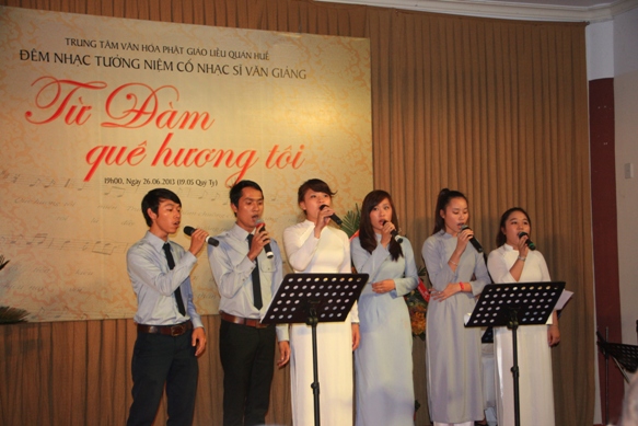 Huế: Trung tâm VHPG Liễu Quán tổ chức đêm nhạc Tưởng niệm cố nhạc sĩ Văn Giảng