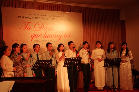 Huế: Trung tâm VHPG Liễu Quán tổ chức đêm nhạc Tưởng niệm cố nhạc sĩ Văn Giảng