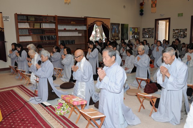 Hoa Kỳ: Chùa Phổ Từ tổ chức khóa tu học mùa hè 2013