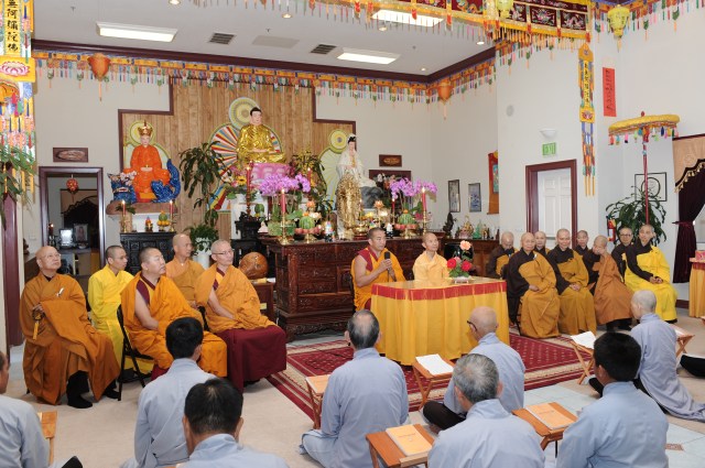 Hoa Kỳ: Chùa Phổ Từ tổ chức khóa tu học mùa hè 2013
