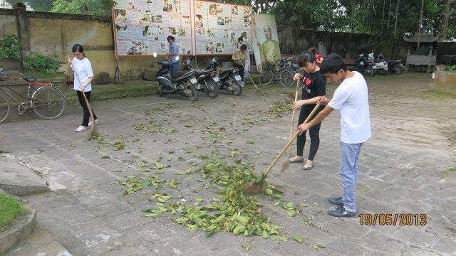 Khóa tu mừng ngày Phật đản với chủ đề ‘’ Tri ơn Phật đản sinh’’ tại chùa Sủi