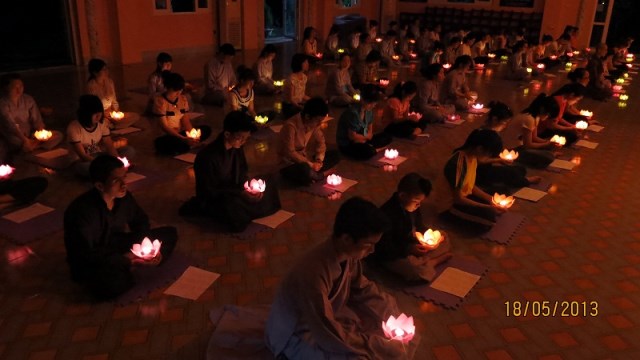 Khóa tu mừng ngày Phật đản với chủ đề ‘’ Tri ơn Phật đản sinh’’ tại chùa Sủi