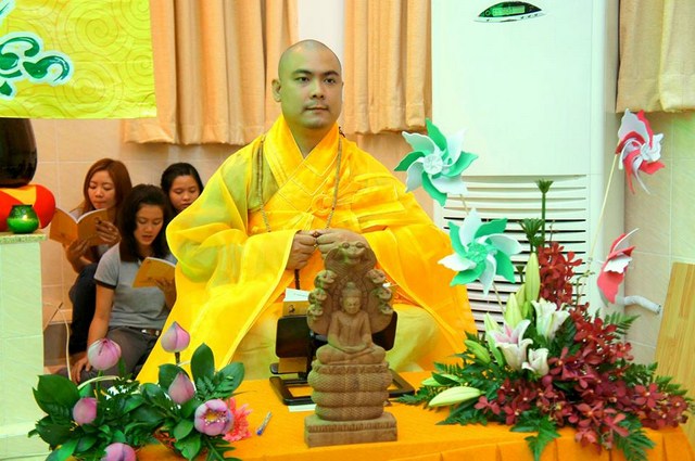 TP.HCM: Chùa Thiện Mỹ và Hội 14 Chữ dâng hoa, cúng trà mừng Phật đản