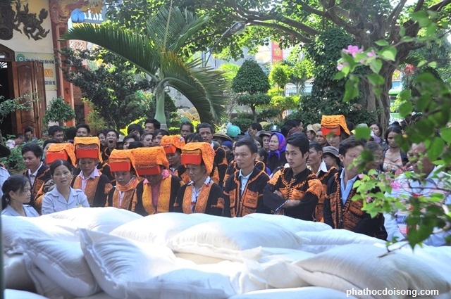 Ban Hoằng Pháp TW GHPGVN thăm trường hạ Đắk Nông